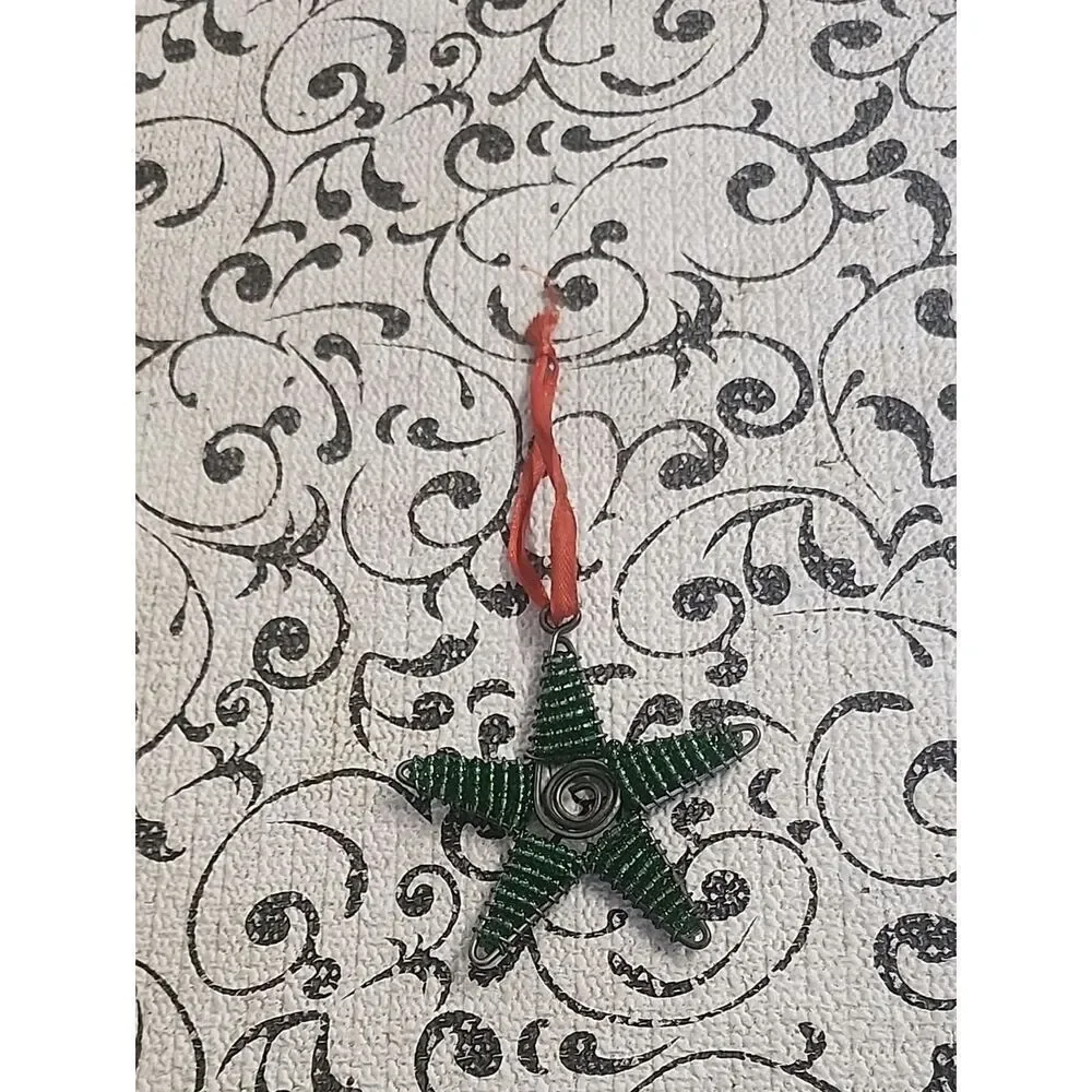 Uganda Green Star Wire Hanging Ornament